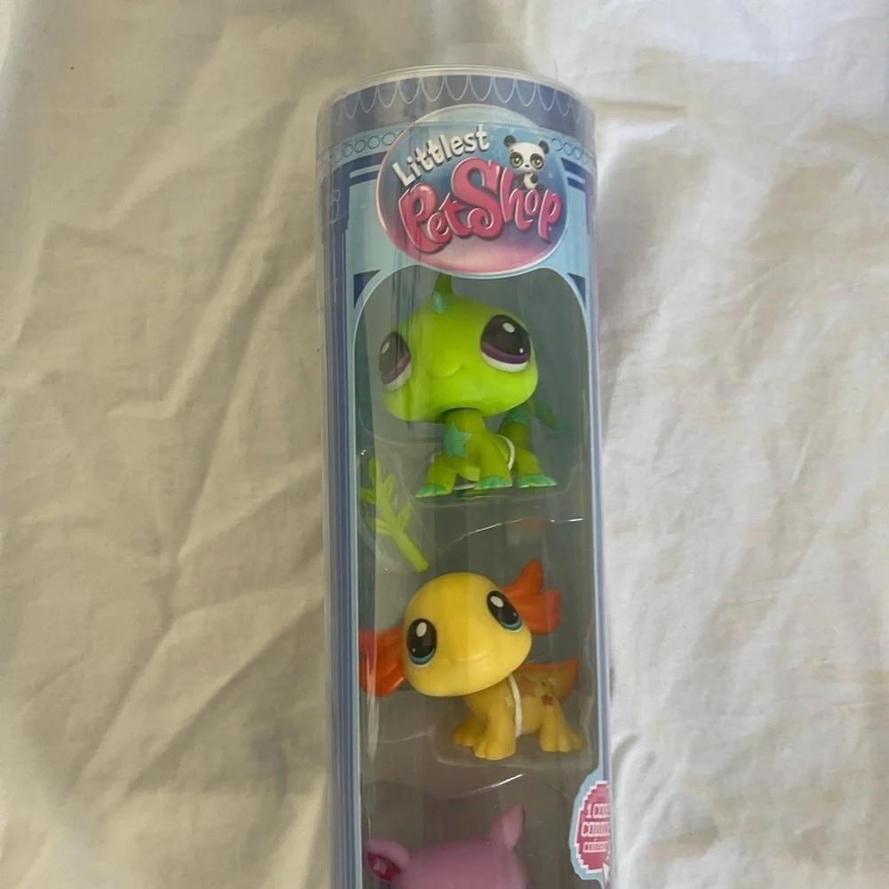 Littlest Pet Shop SERIES 1 Pet Trio Tube WILD VIBES Iguana Axolotl Rhino NEW